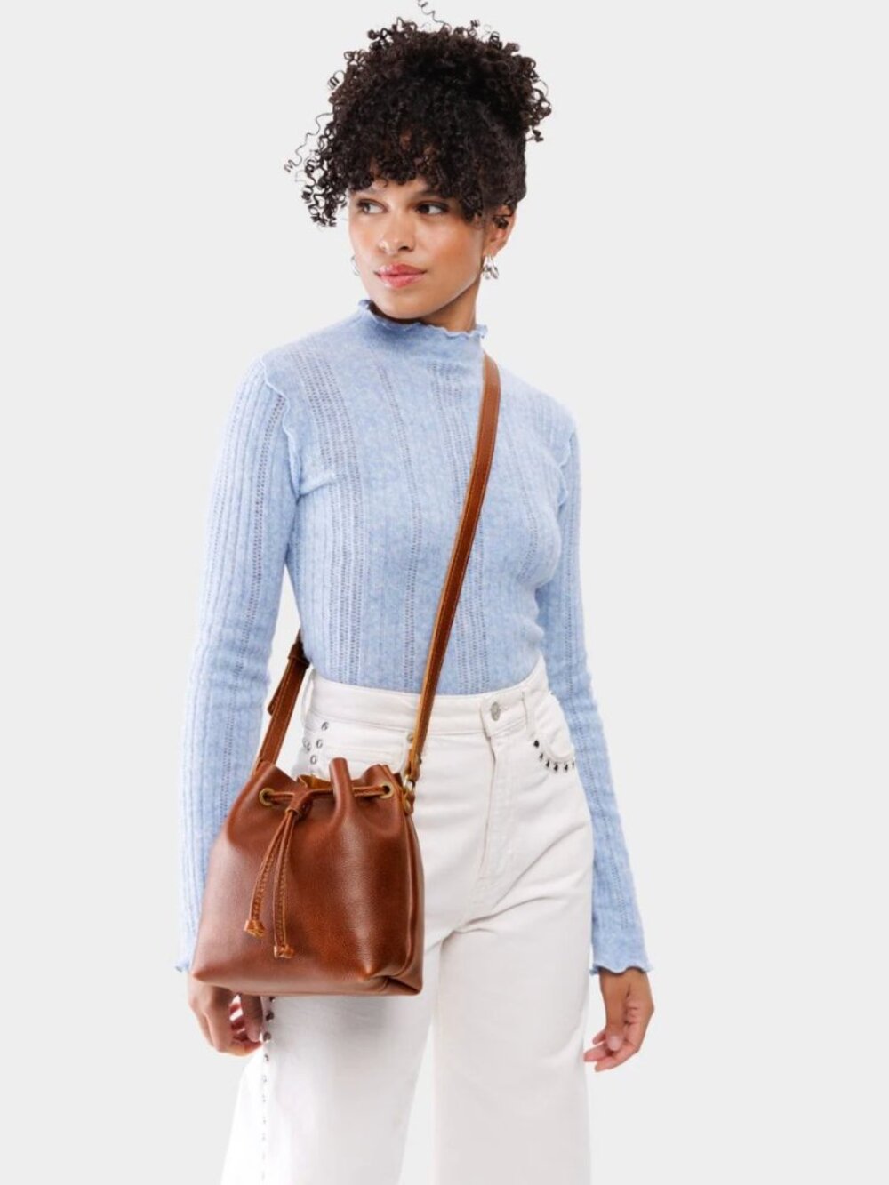 Portland Leather Goods Small Bucket Bag in Nutmeg